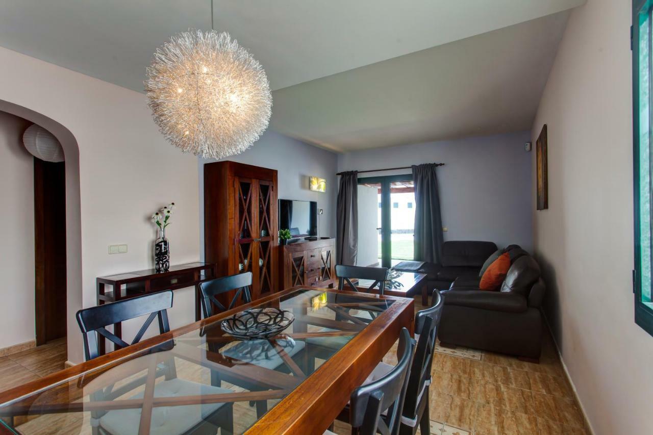 Villaantonia Private Huge Heated Pool And Super Fast Wifi Playa Blanca  Buitenkant foto