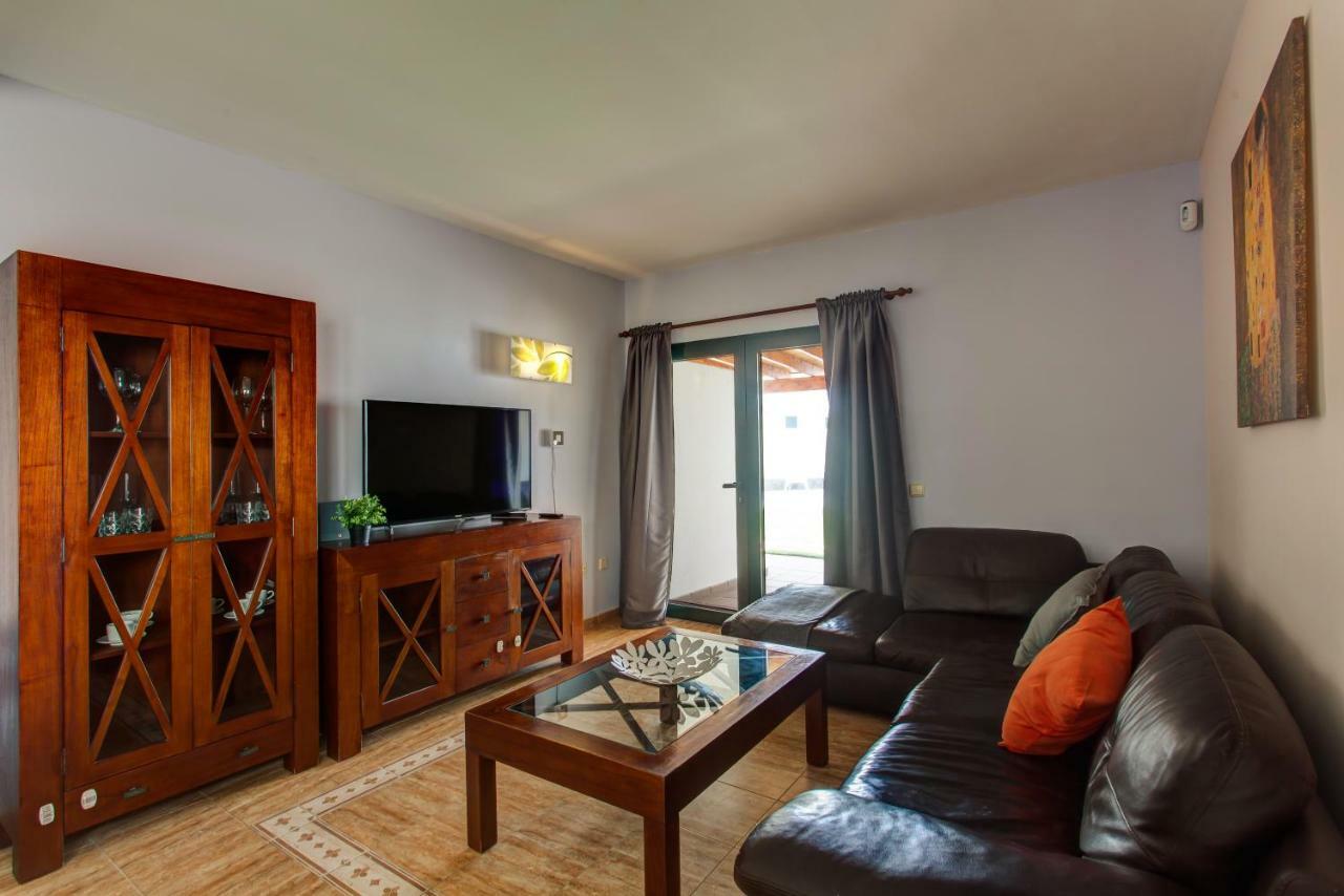 Villaantonia Private Huge Heated Pool And Super Fast Wifi Playa Blanca  Buitenkant foto
